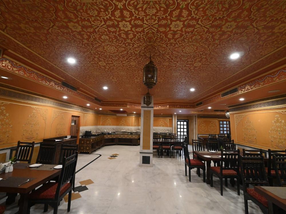 Hotel Fort Chandragupt Jaipur Exterior foto